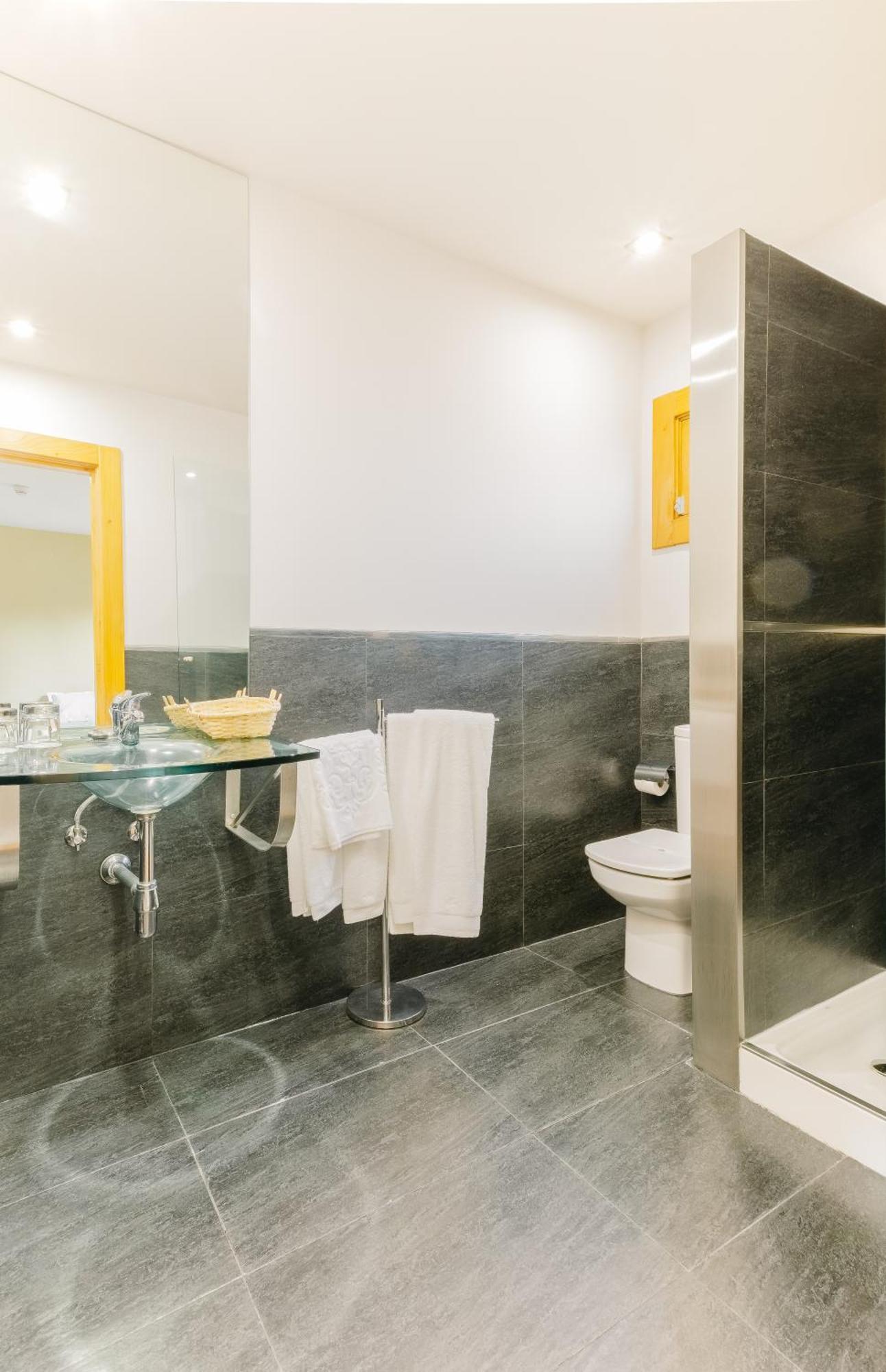 Hotel Rural Casa De Samaioes Кавес Екстериор снимка