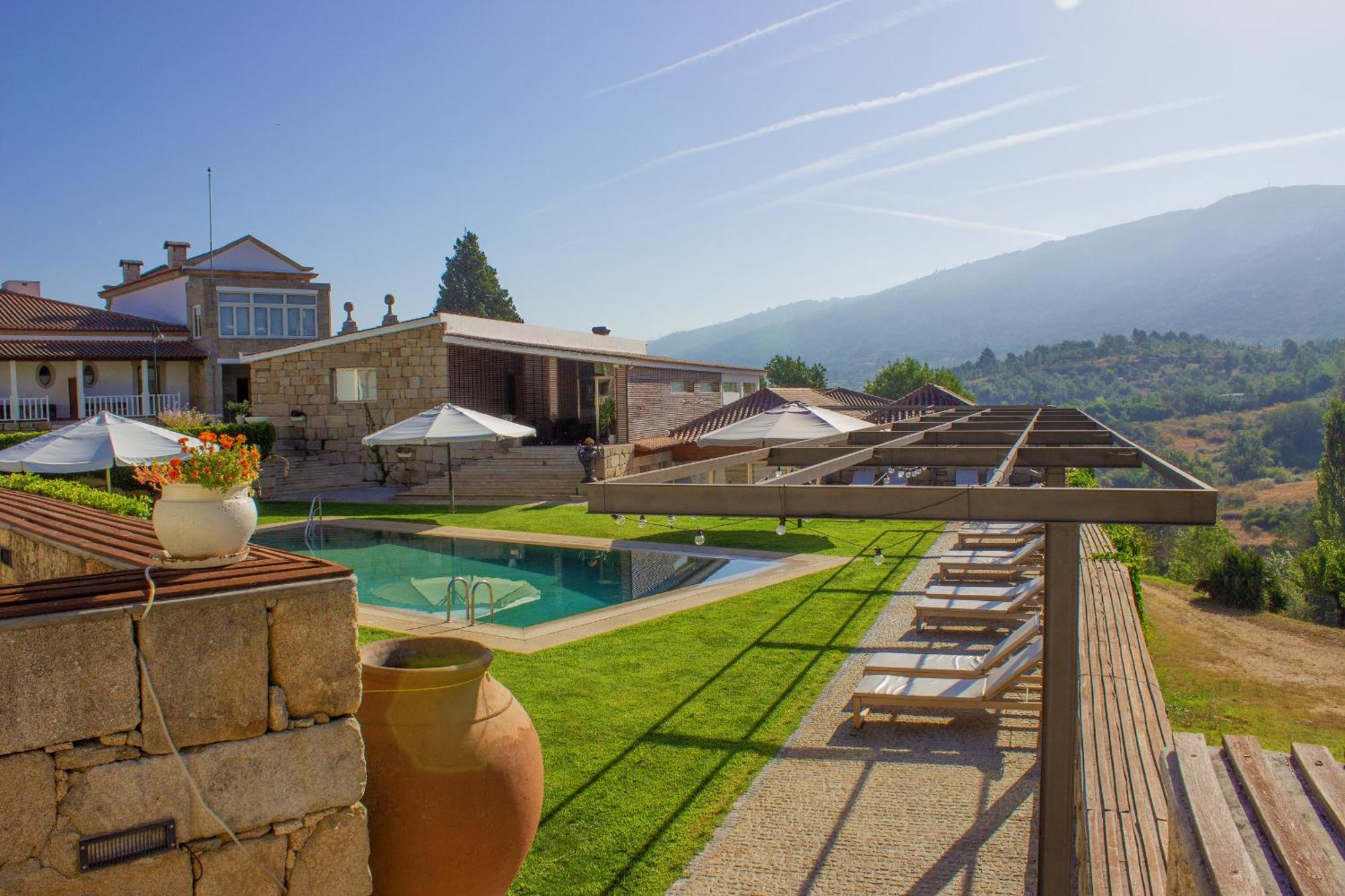 Hotel Rural Casa De Samaioes Кавес Екстериор снимка