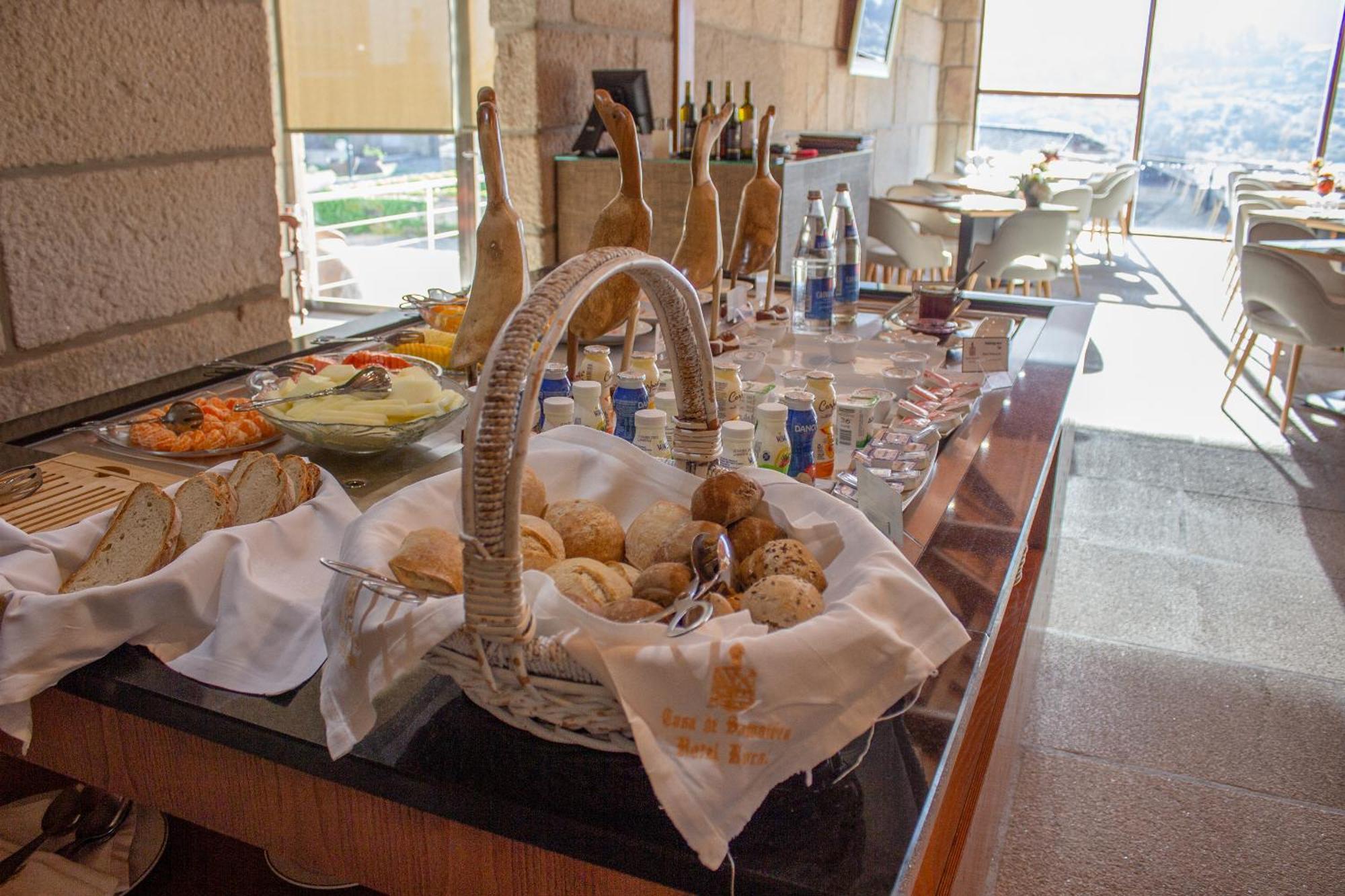 Hotel Rural Casa De Samaioes Кавес Екстериор снимка