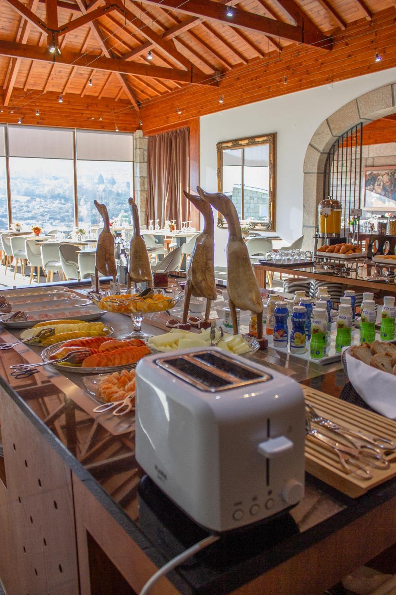 Hotel Rural Casa De Samaioes Кавес Екстериор снимка