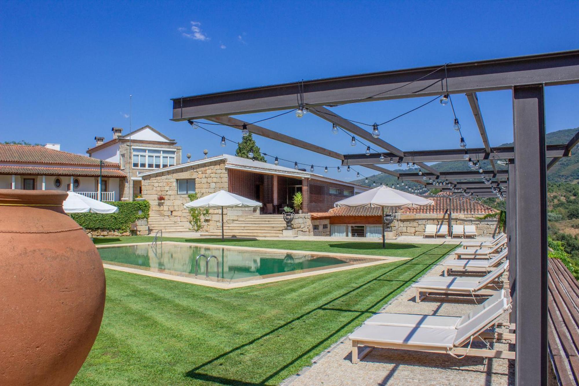 Hotel Rural Casa De Samaioes Кавес Екстериор снимка