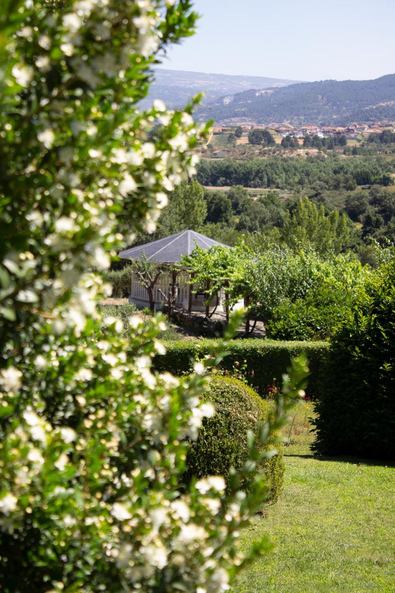 Hotel Rural Casa De Samaioes Кавес Екстериор снимка